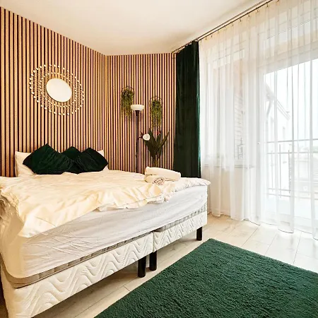 Apartmán Batorego Loft - 5 Minutes To Main Square *